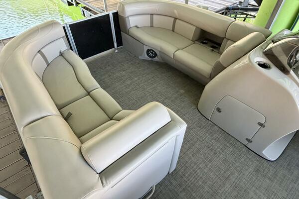 23ft Harris Yacht For Sale