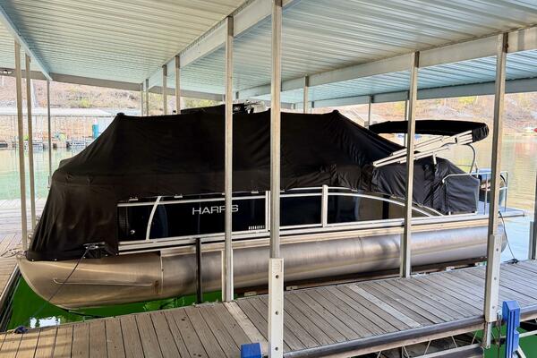 23ft Harris Yacht For Sale