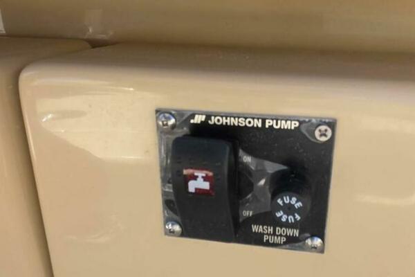 Dizzy Alice 29ft Ranger Tugs Yacht For Sale