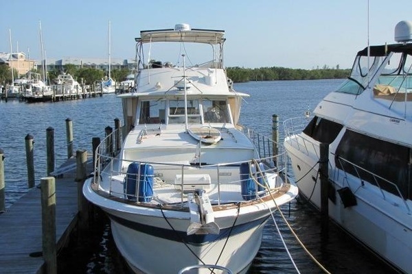 55-ft-Chris-Craft-1973-55 Commander-Life After land Ruskin Florida United States  yacht for sale