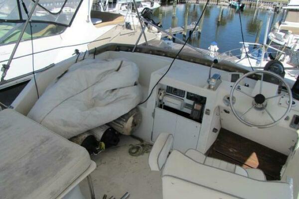 Life After land 55ft Chris Craft Yacht For Sale
