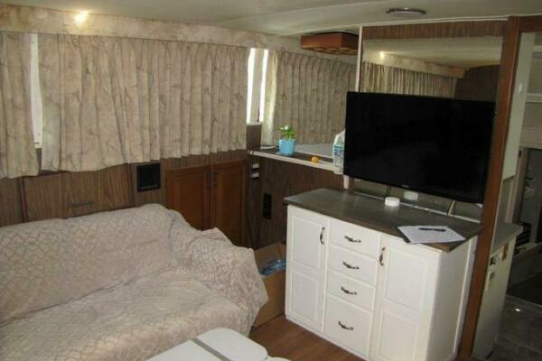 Life After land 55ft Chris Craft Yacht For Sale
