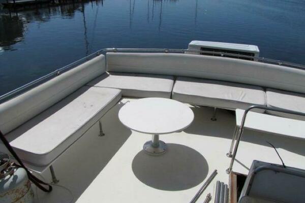 Life After land 55ft Chris Craft Yacht For Sale