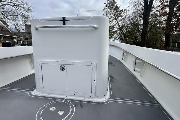 Watercolors 23ft Jones Brothers Yacht For Sale