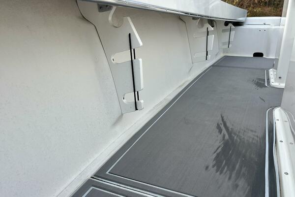 Watercolors 23ft Jones Brothers Yacht For Sale