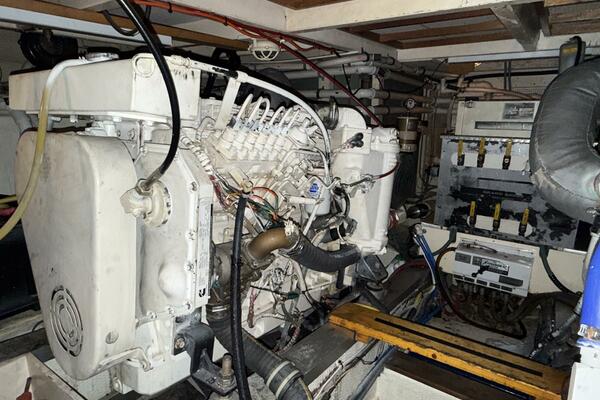 COCONUT 42ft Grand Banks Yacht For Sale