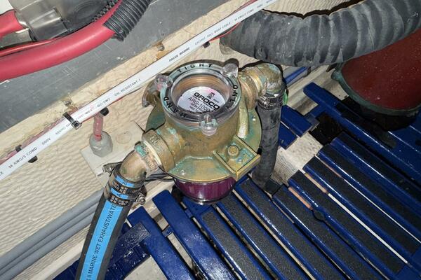 COCONUT 42ft Grand Banks Yacht For Sale