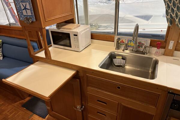 COCONUT 42ft Grand Banks Yacht For Sale