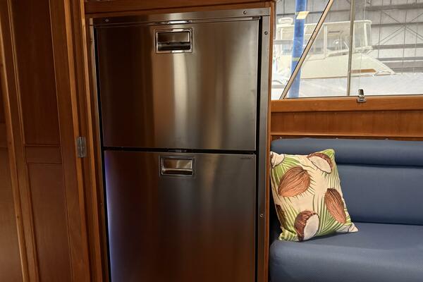 COCONUT 42ft Grand Banks Yacht For Sale