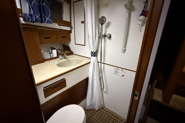 COCONUT 42ft Grand Banks Yacht For Sale