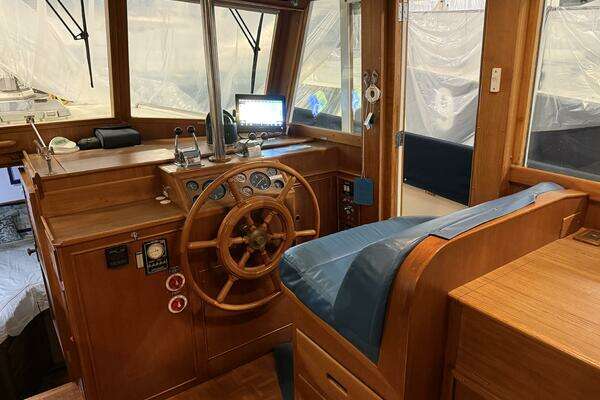 Photo of the 1991 Grand Banks 42 Classic "COCONUT"