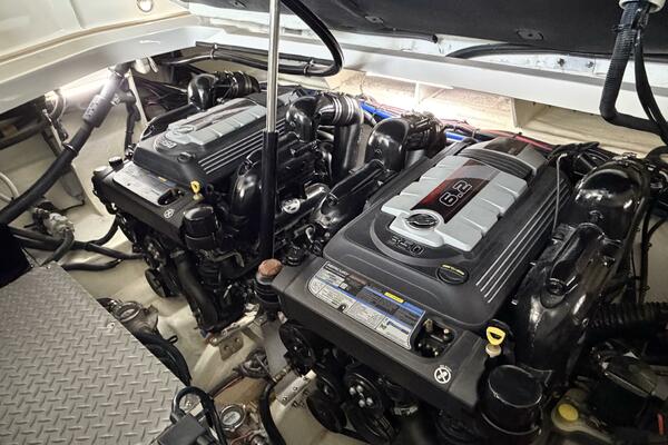 SLIP KNOT 32ft Sea Ray Yacht For Sale