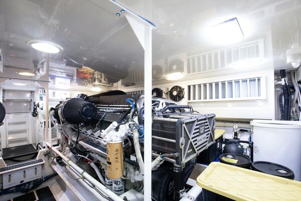 Viking 64 - High Life -