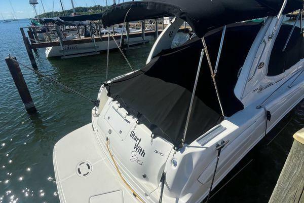 30ft Sea Ray Yacht For Sale