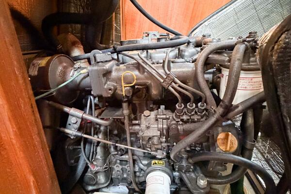 CAROLINA MOON 38ft Hunter Yacht For Sale