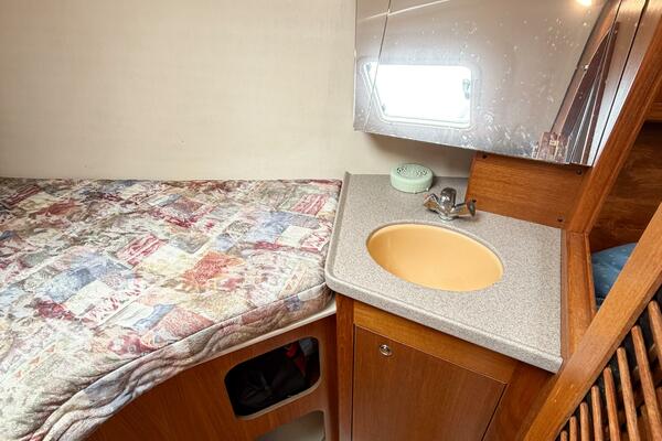 CAROLINA MOON 38ft Hunter Yacht For Sale