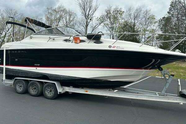 Photo of the 2006 Regal  "Knot 2 Implusive"