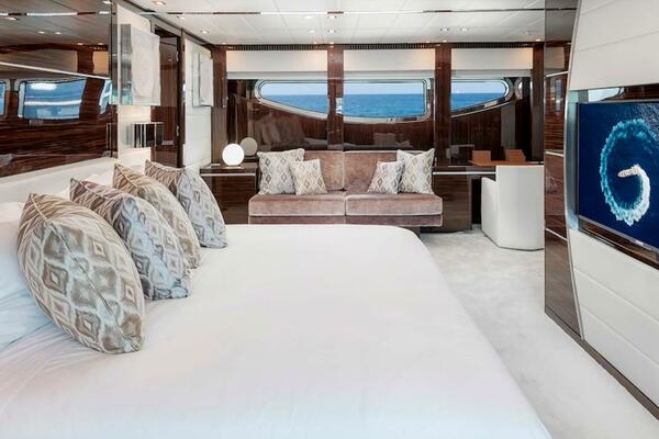 ANTELOPE IV 141ft Arno Leopard Yacht For Sale