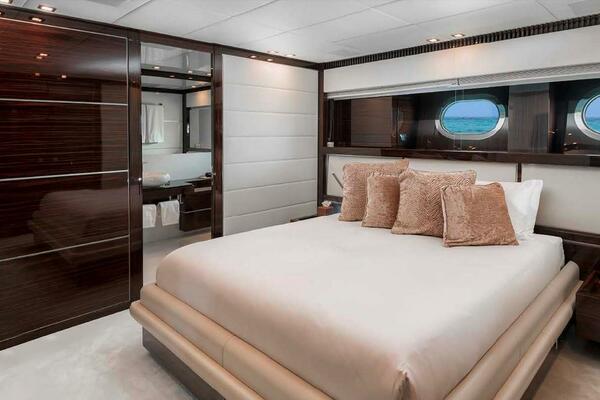 ANTELOPE IV 141ft Arno Leopard Yacht For Sale