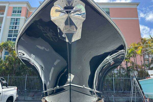 Photo of the 2022 Sea Hunt Ultra 275 SE