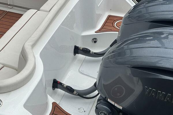 27ft Sea Hunt Yacht For Sale