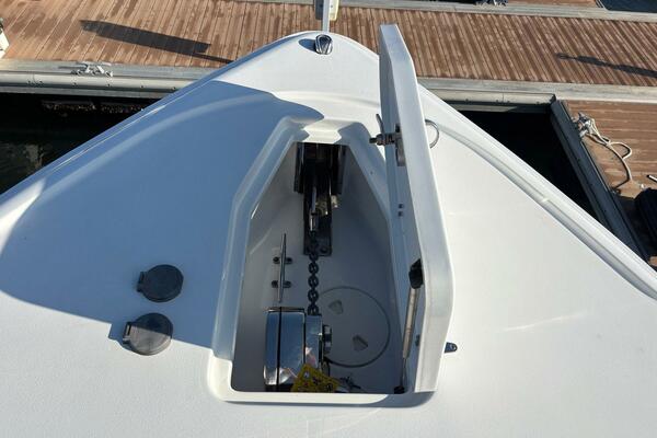 27ft Sea Hunt Yacht For Sale