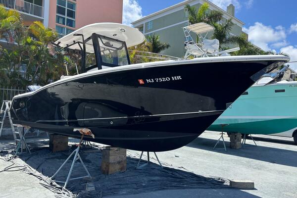 27ft Sea Hunt Yacht For Sale