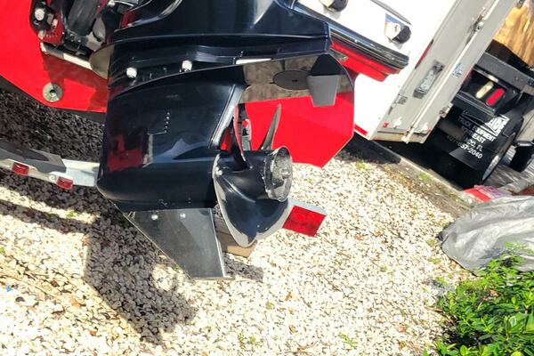 17ft Bayliner Yacht For Sale