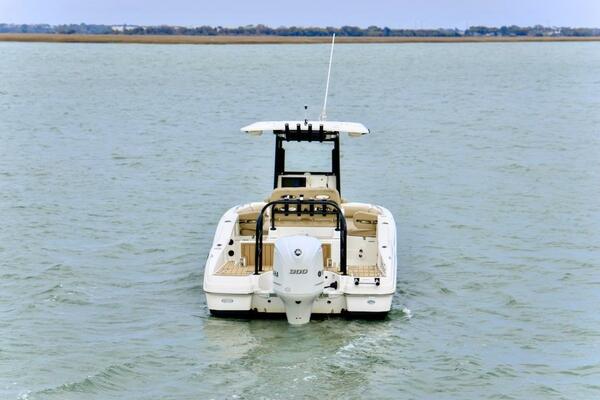 Feeln  Reel 25ft NauticStar Yacht For Sale