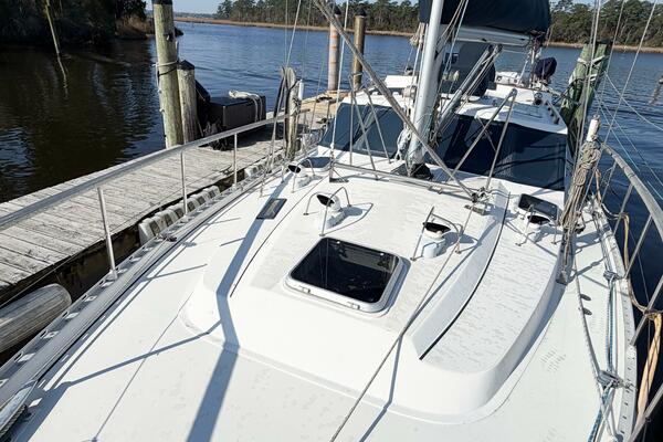 SUR LA MER 40ft Nauticat Yacht For Sale