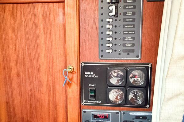 SUR LA MER 40ft Nauticat Yacht For Sale