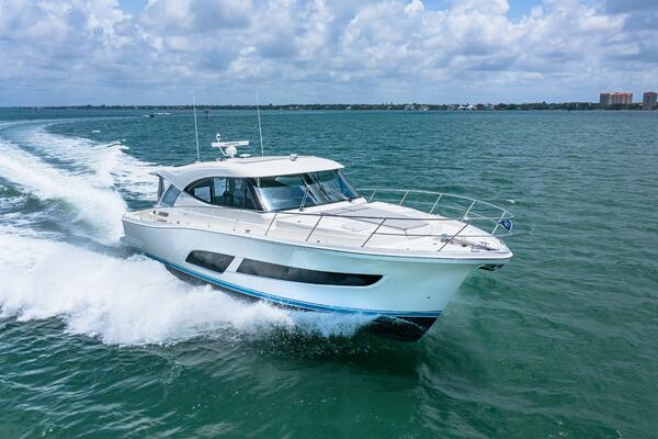 50ft Riviera Yacht For Sale