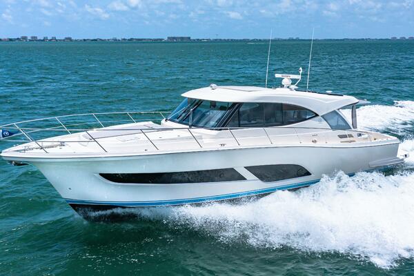 50ft Riviera Yacht For Sale