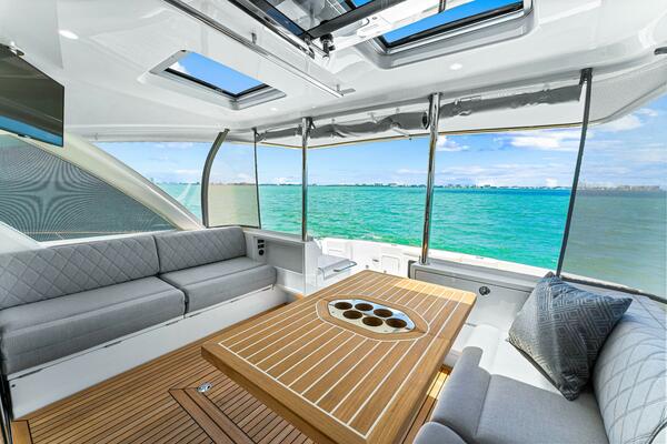 50ft Riviera Yacht For Sale