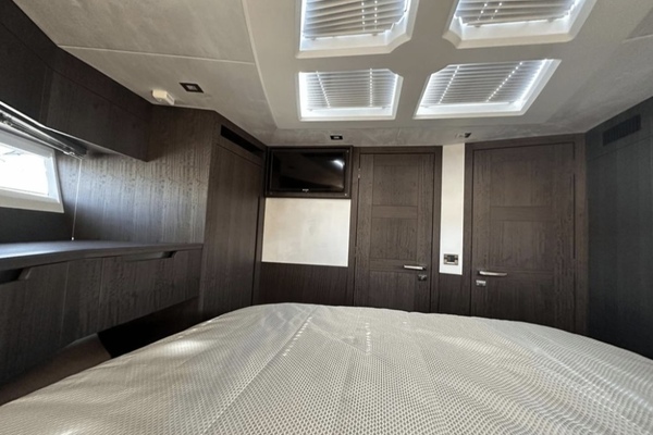 53ft Galeon Yacht For Sale