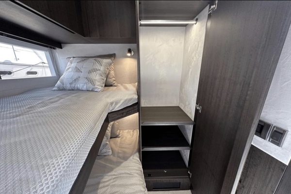 53ft Galeon Yacht For Sale