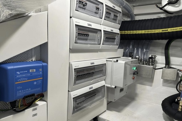 53ft Galeon Yacht For Sale