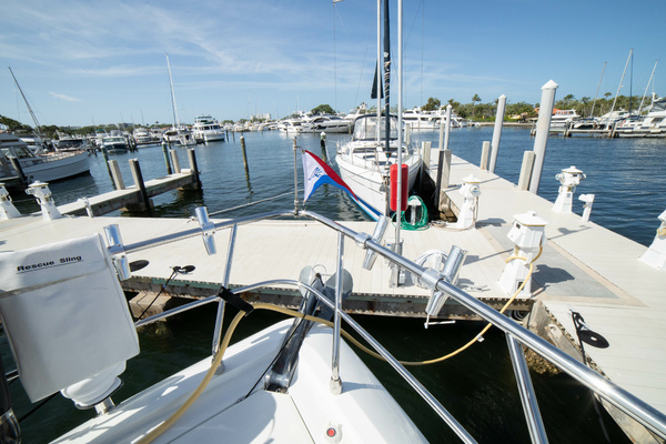 53ft Galeon Yacht For Sale