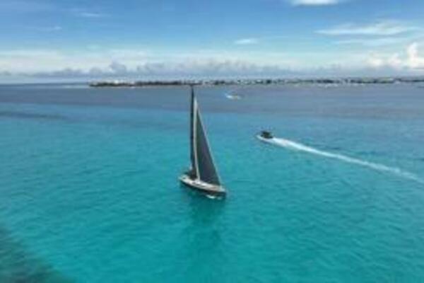 Dictador 62ft Beneteau Yacht For Sale