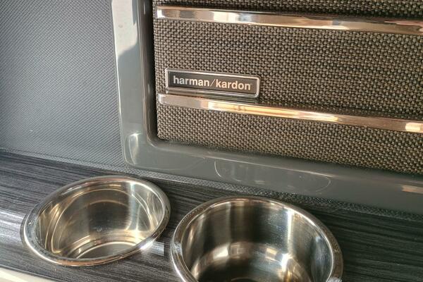 29ft Cobalt Yacht For Sale