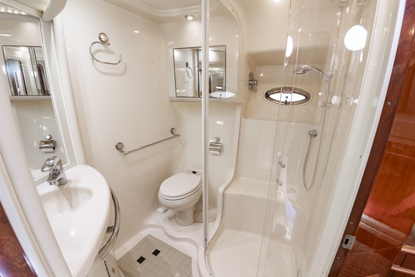 58SeaRay560_049