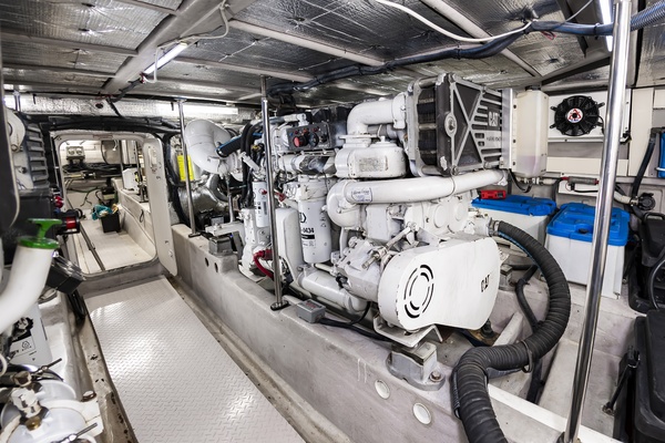 58SeaRay560_055