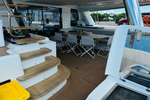 65ft Lagoon Yacht For Sale