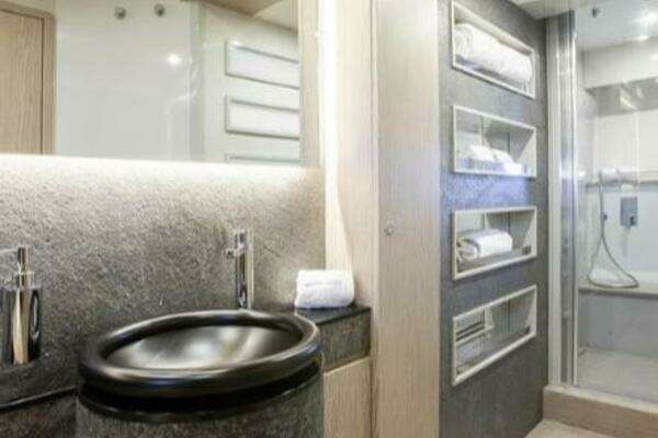 Ferretti Yachts  Yacht For Sale