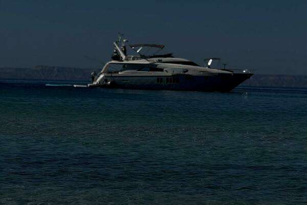 Photo of the 2014 Fairline 