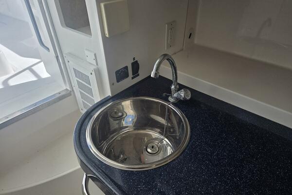 Smooth Operator 28ft True World Marine Yacht For Sale