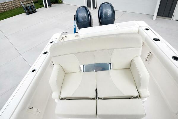 26ft Pursuit Yacht For Sale