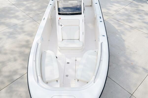 26ft Pursuit Yacht For Sale
