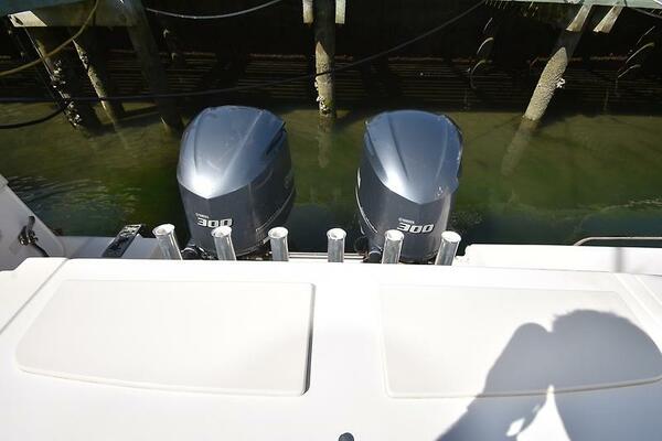 See More Salt 33ft Grady White Yacht For Sale