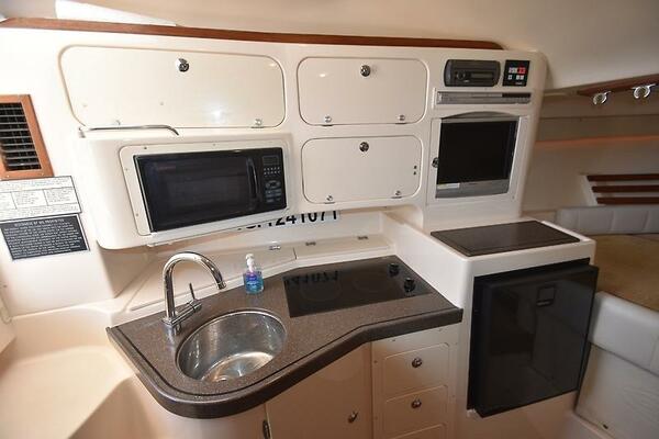 See More Salt 33ft Grady White Yacht For Sale